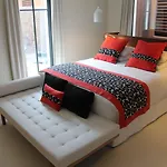 Pont Levis Boutique Hotel - 50M Cite Remparts Carcassonne Hotell 4*