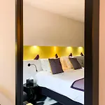 Hotel Pont Levis Boutique - 50m Cite Remparts 4*