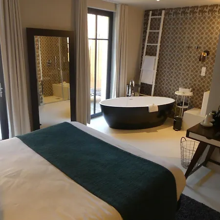 Pont Levis - Franck Putelat 4* Carcassonne