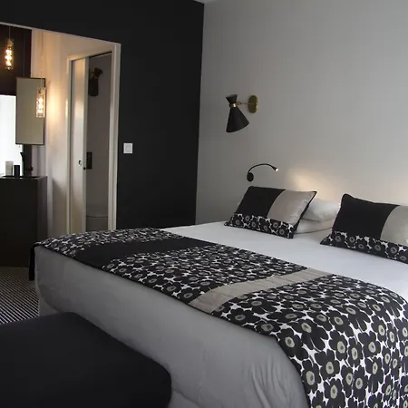 Pont Levis Boutique - 50m Cite Remparts Hotel