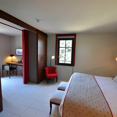 Pont Levis Boutique - 50m Cite Remparts Hotel