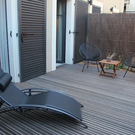Pont Levis Boutique - 50m Cite Remparts Hotel 4*