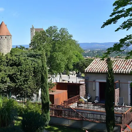 Pont Levis Boutique - 50m Cite Remparts 4*