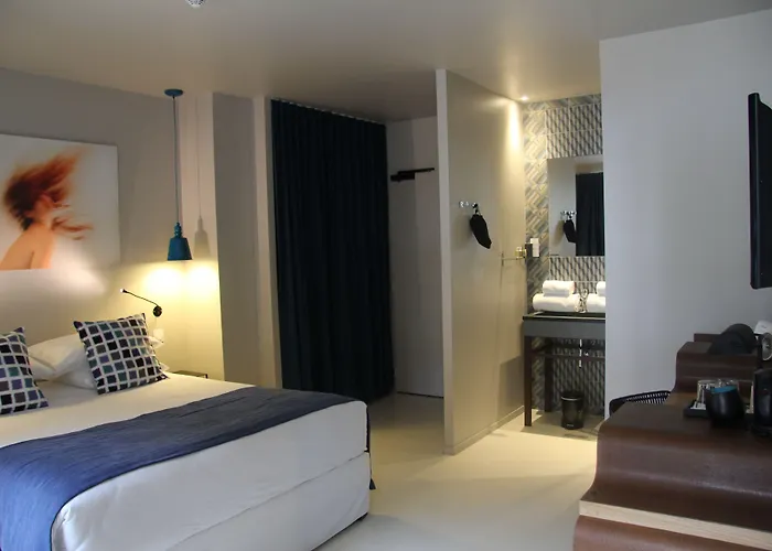 Pont Levis - Franck Putelat Hotel