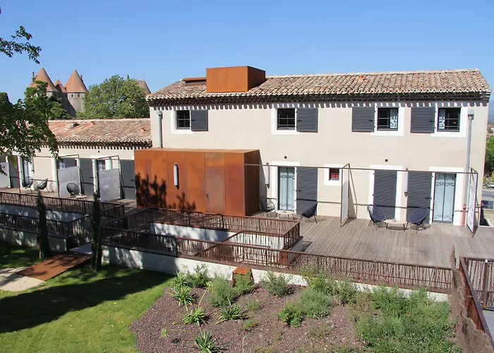 Hotel Pont Levis - Franck Putelat 4*